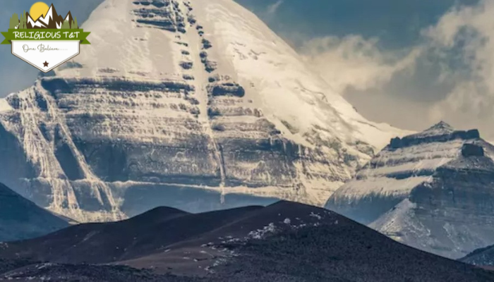 Kailash Mansarovar by Helicopter from Lucknow